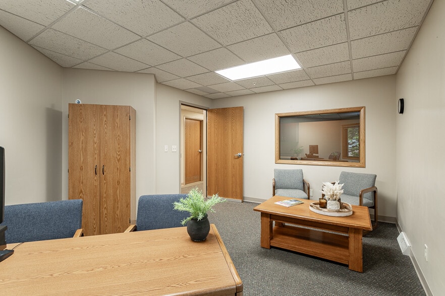 More Photos Of 520 N 28th Ave, Wausau Medical For Sale