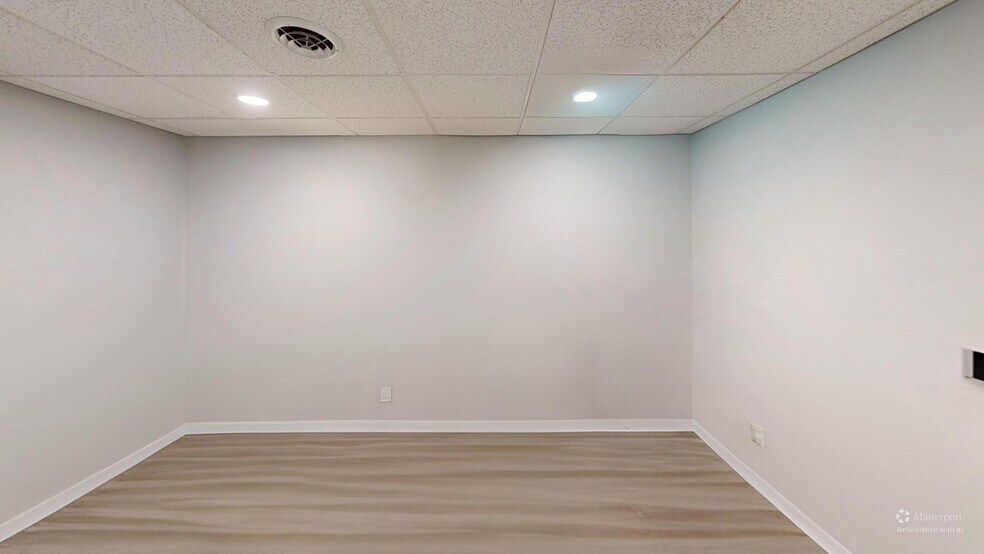 More Photos Of 520 Spring St, Fort Wayne Warehouse For Lease