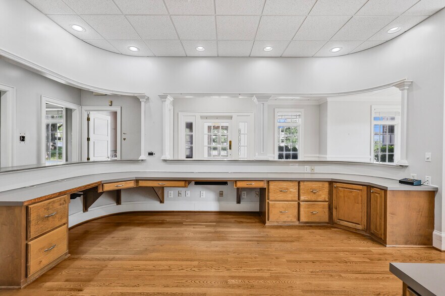 More Photos Of 3829 Cleghorn Ave, Nashville Medical For Sale