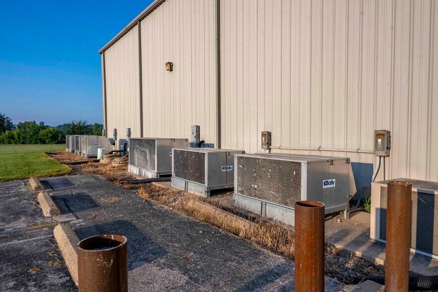 More Photos Of 1 Rooster Way, Barry Industrial For Sale