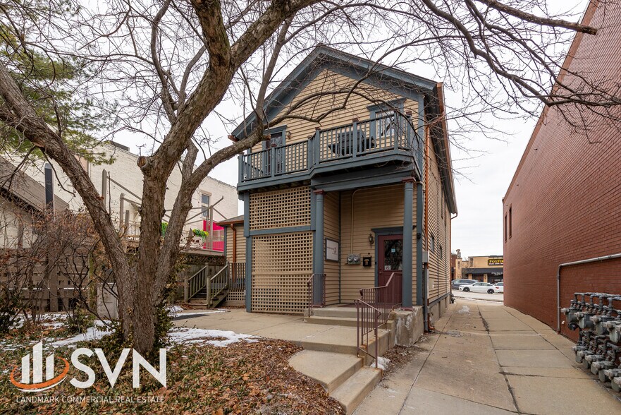 More Photos Of 22 W State St, Geneva Office For Lease
