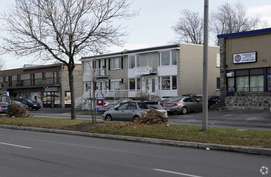 Primary Photo Of 246-250 Boul De La Concorde O, Laval Office Residential For Sale