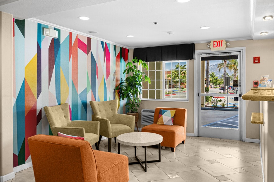 More Photos Of 28980 Old Town Front St, Temecula Hotel For Sale