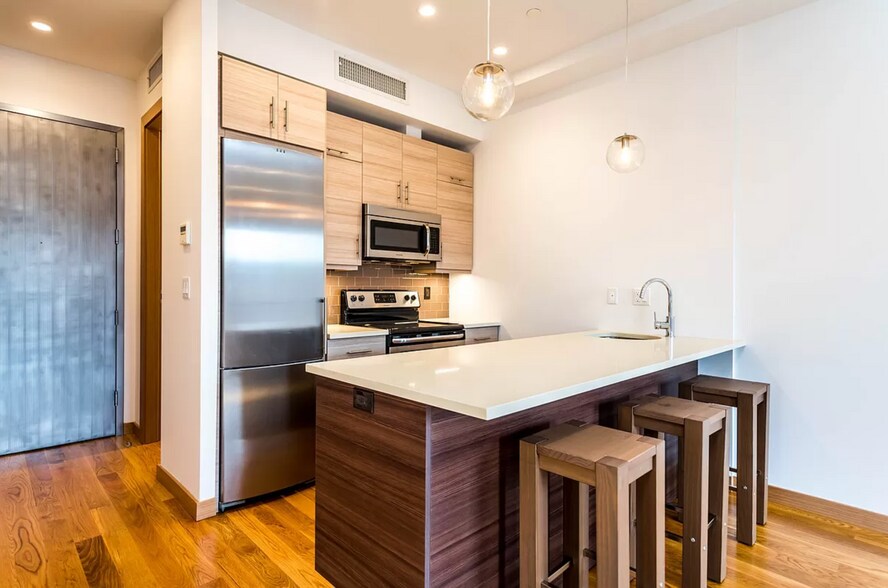 More Photos Of 94 Greenpoint Ave, Brooklyn Apartments For Sale