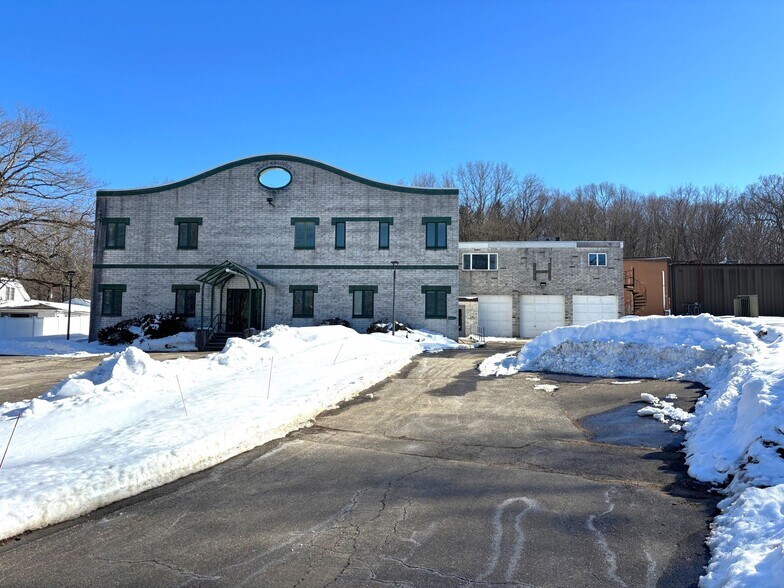 More Photos Of 687 Wooster St, Naugatuck Industrial For Sale