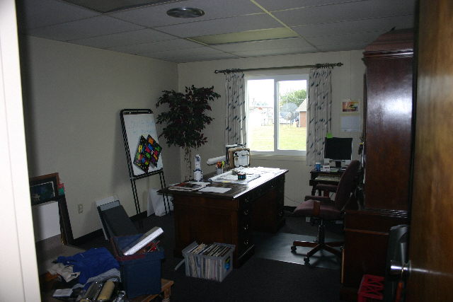 More Photos Of 695 Industrial Dr, Franklin Warehouse For Sale