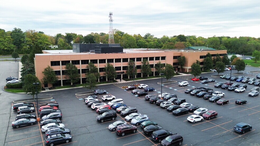 More Photos Of 1600 Dublin Rd, Columbus Office For Sale