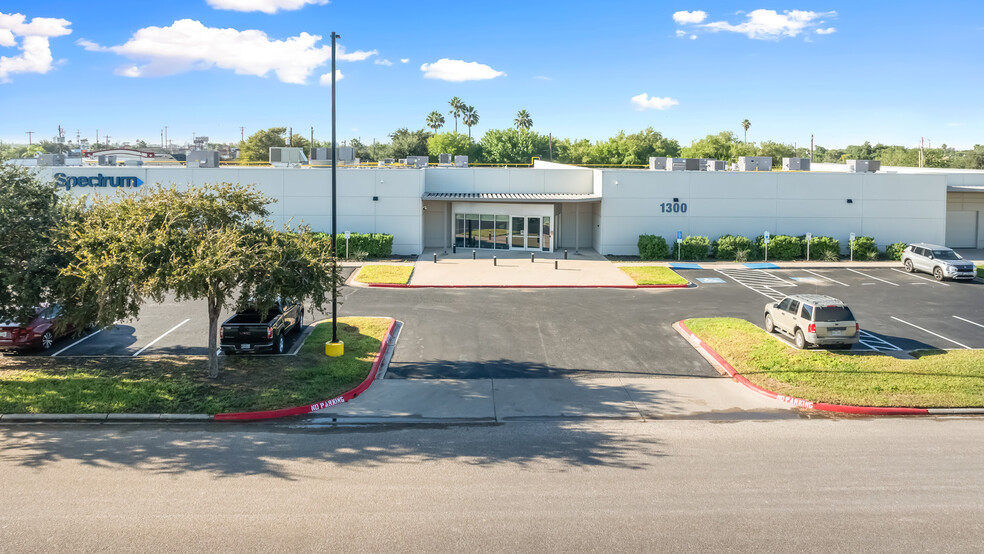 Primary Photo Of 1300 Macco Dr, Pharr Office For Sale