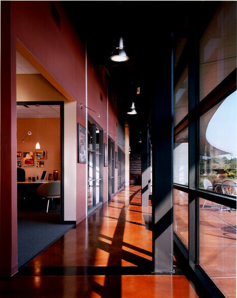 More Photos Of 11002 W Park Pl, Milwaukee Medical For Lease