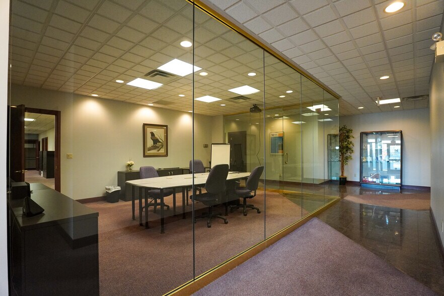 More Photos Of 10385 Spartan Dr, Evendale Light Manufacturing For Lease