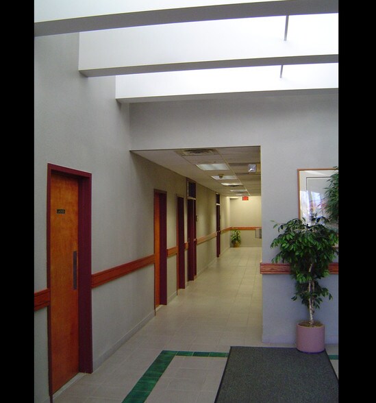 More Photos Of 3121 Clinton St, West Seneca Medical For Lease
