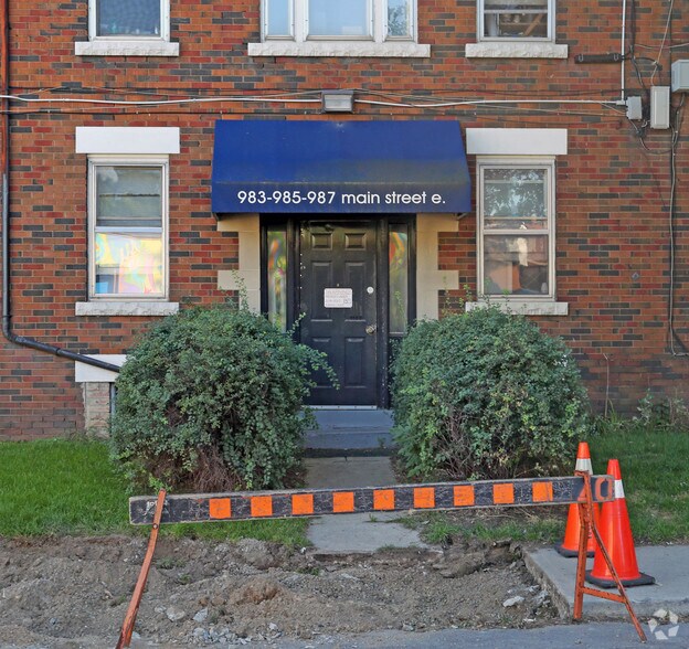 More Photos Of 983-987 Main St E, Hamilton Apartments For Sale