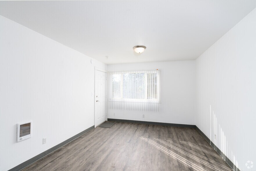 More Photos Of 515 S Coeur D' Alene St, Spokane Apartments For Sale