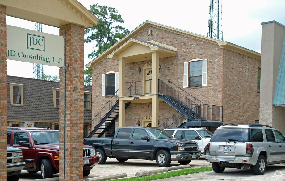 More Photos Of 2914 Eastex Fwy, Beaumont Office For Lease