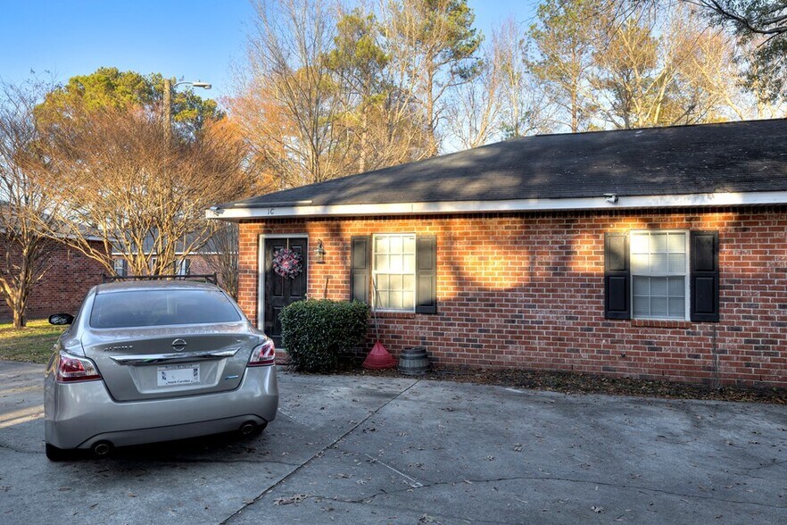More Photos Of 2026 Gion St, Sumter Apartments For Sale