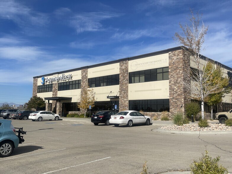 More Photos Of 898 N 1200 W, Orem Schools For Lease