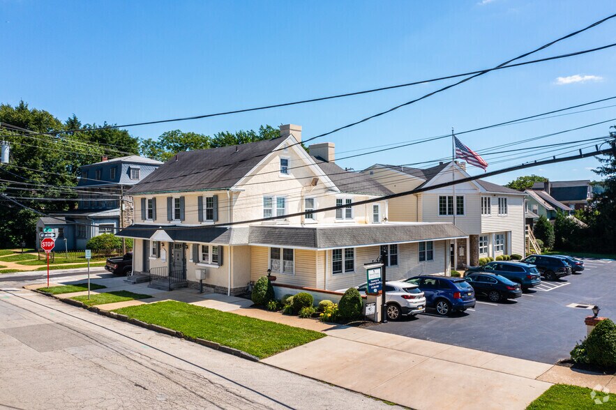 More Photos Of 21 E 5th Ave, Conshohocken Office For Lease