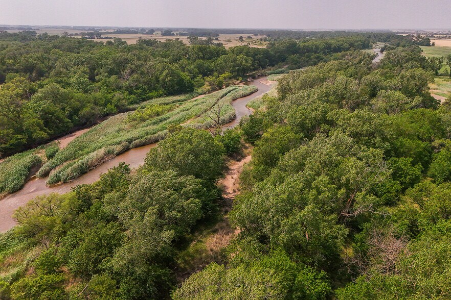 More Photos Of 9111 Long View Road, Burrton Land For Sale
