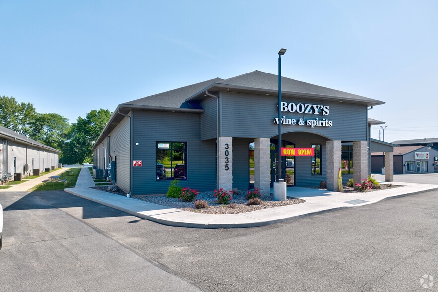 More Photos Of 3035 Buffalo Rd, Rochester Freestanding For Lease