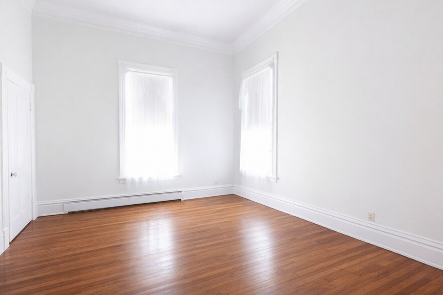 More Photos Of 11 E Main St, Winters Office Residential For Lease