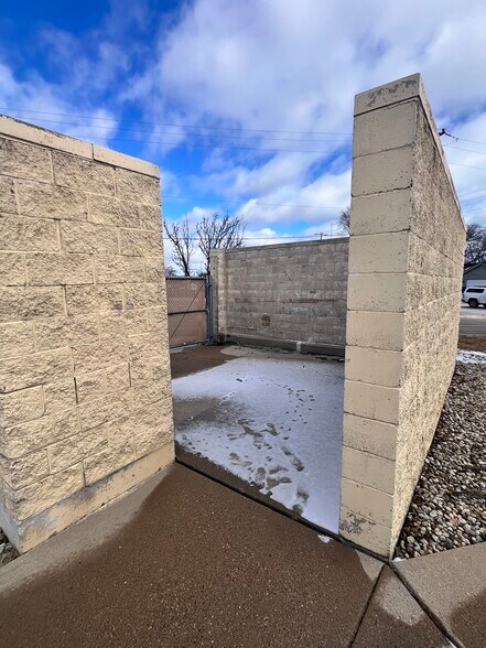 More Photos Of 1780 22nd Ave, Kenosha Fast Food For Sale