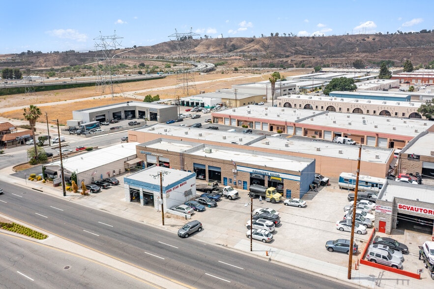 More Photos Of 20733 Soledad Canyon Rd, Canyon Country Industrial For Sale