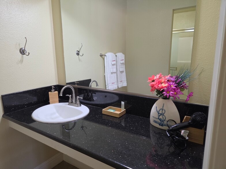 More Photos Of 20960 Alpine State Hwy, Markleeville Hotel For Sale