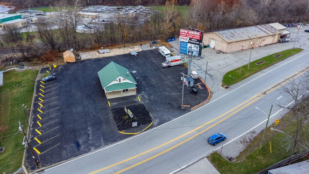 More Photos Of 702 Industrial Blvd, Latrobe Freestanding For Sale