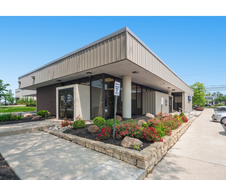 More Photos Of 3245 Dayton Xenia Rd, Dayton Bank For Sale