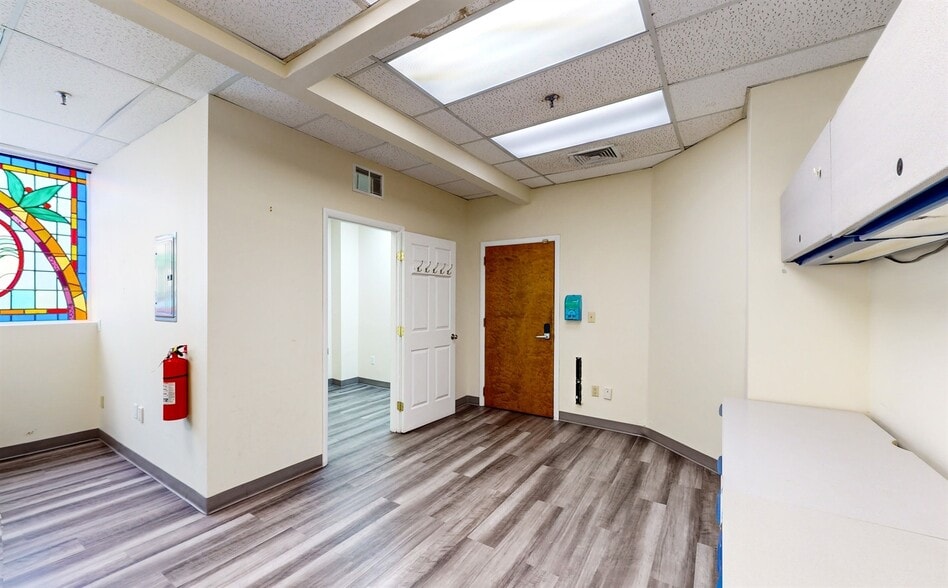 More Photos Of 15-01 Broadway, Fair Lawn Medical For Sale