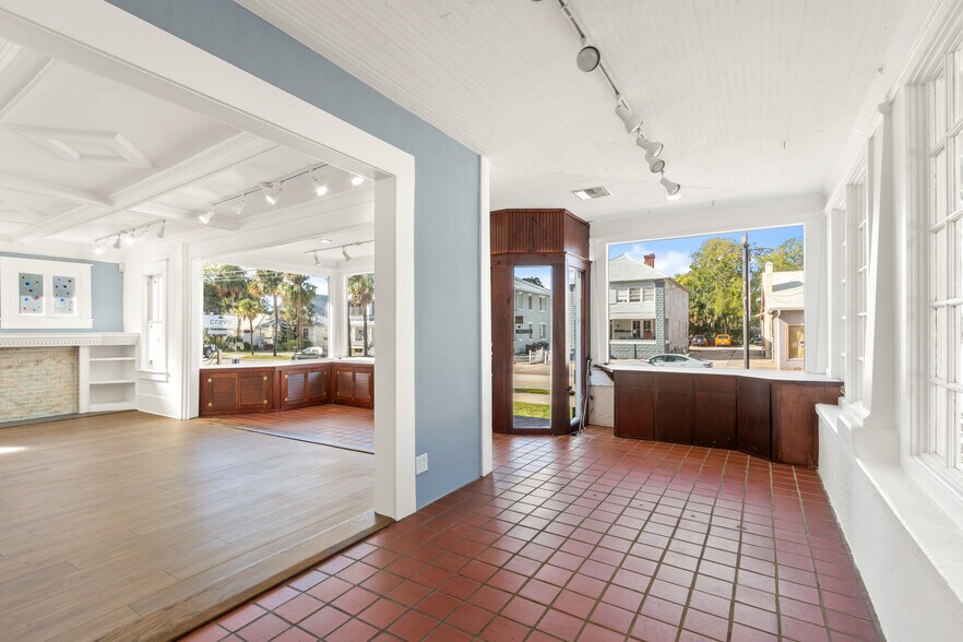 More Photos Of 131 King St, Saint Augustine Freestanding For Sale