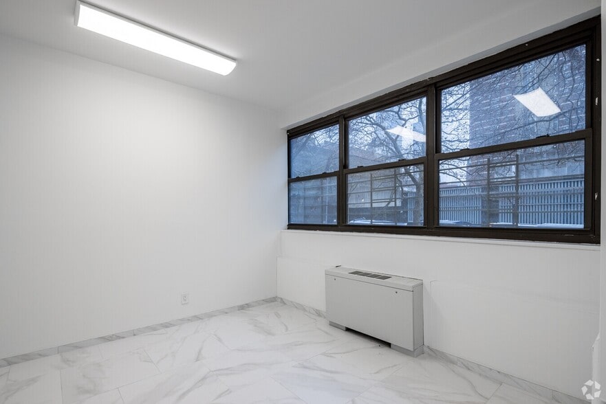 More Photos Of 140 West End Ave, New York Apartments For Sale
