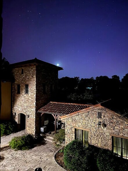 More Photos Of 126 Par Ln, Carl Junction Lodge Meeting Hall For Sale