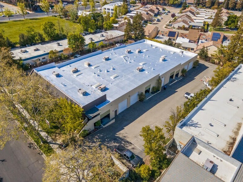 More Photos Of 5729 Sonoma Dr, Pleasanton Warehouse For Lease