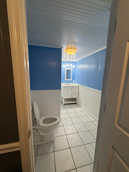 More Photos Of 630 Meinhard Rd, Port Wentworth Office For Lease