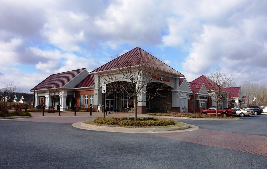 More Photos Of 621 W Jubal Early Dr, Winchester Storefront Retail Office For Lease