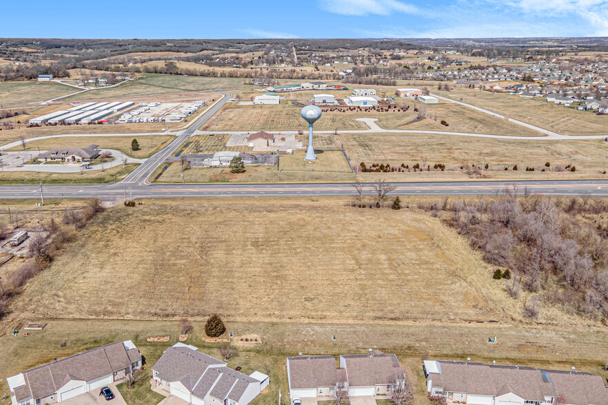 Primary Photo Of State Ave, Tonganoxie Land For Sale