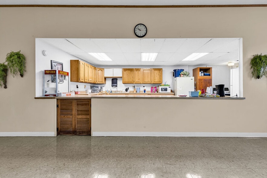 More Photos Of 9564 Hazelton-Etna SW Rd, Pataskala Religious Facility For Sale