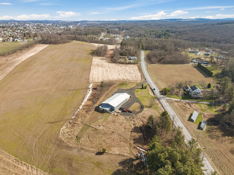 More Photos Of 1908 Water Level Rd, Somerset Specialty For Sale