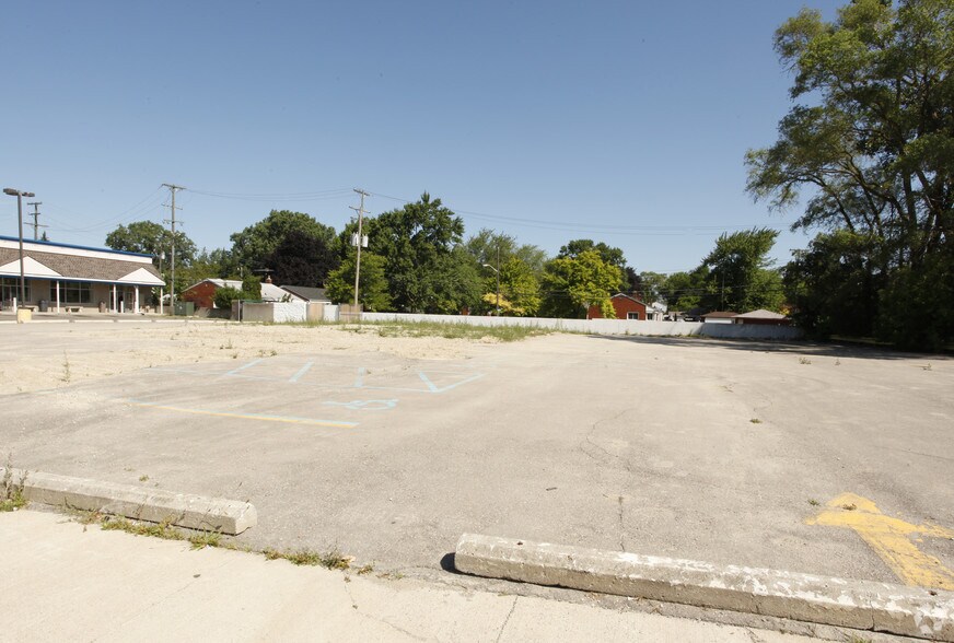 More Photos Of 26930 Plymouth Rd, Redford Township Land For Sale