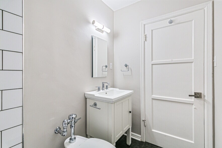 More Photos Of , Denver Multifamily For Sale