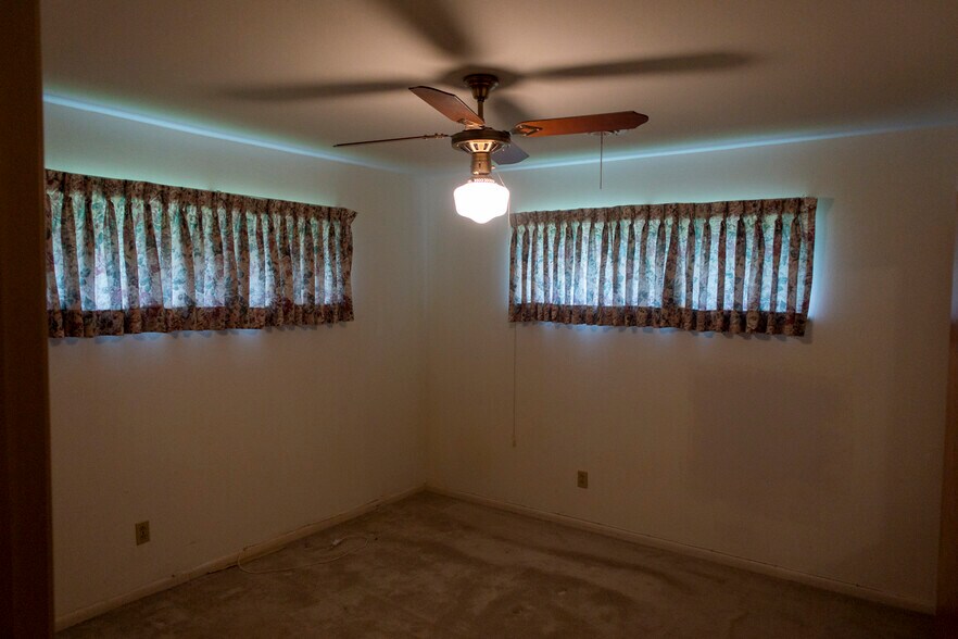 More Photos Of 912 Richmond Parkway, Richmond Land For Sale