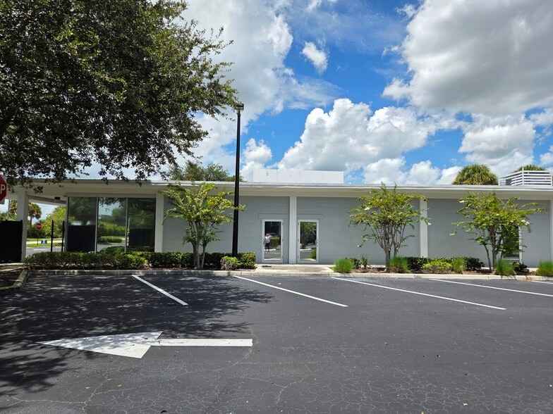 More Photos Of , Palm Beach Gardens Specialty For Sale