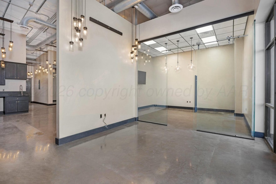 More Photos Of , Amarillo General Retail For Sale