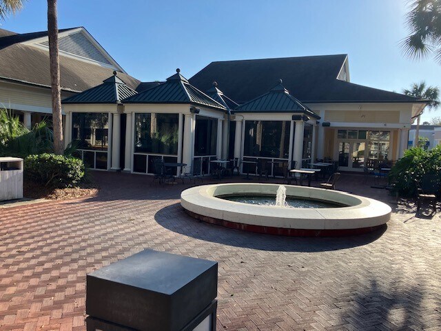 More Photos Of 3 Skidaway Village Walk, Savannah Restaurant For Lease