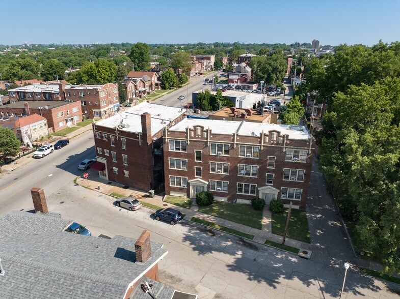 More Photos Of 4054 S Grand Blvd, Saint Louis Apartments For Sale
