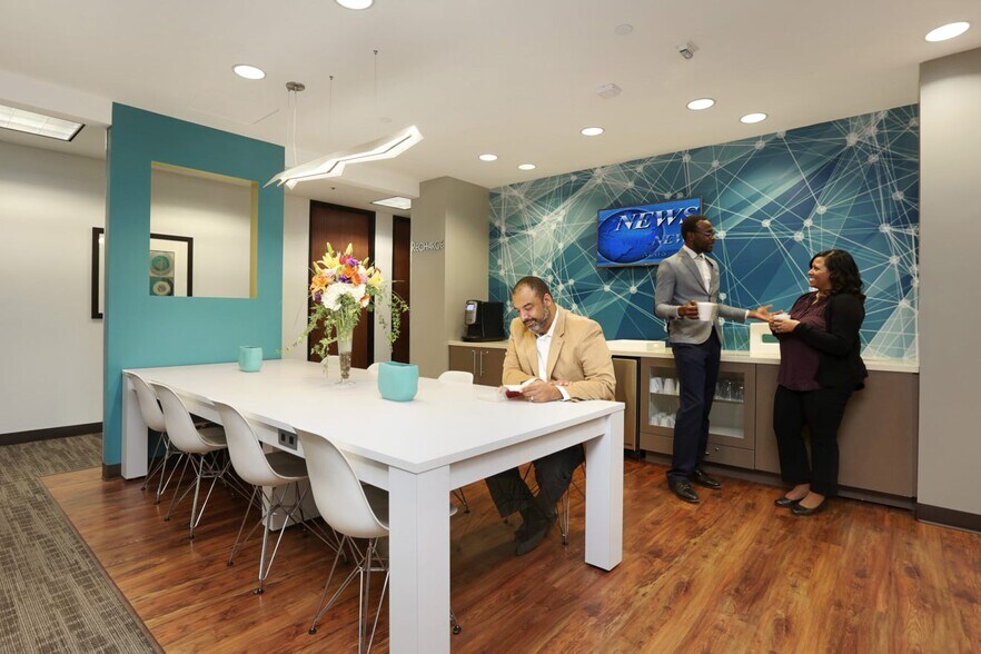 More Photos Of 6080 Center Dr, Los Angeles Office For Sale