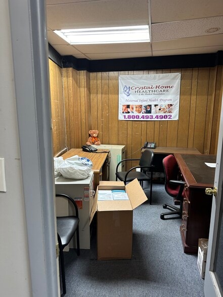 More Photos Of 15819 Schoolcraft St, Detroit Medical For Sale