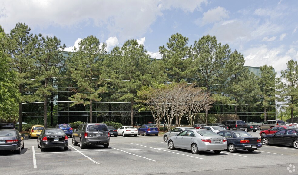 More Photos Of 5029 Corporate Woods Dr, Virginia Beach Office For Lease
