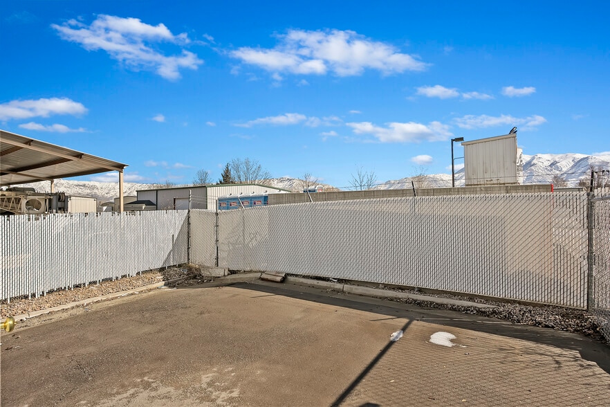 More Photos Of 3415-3425 S 1575 W, Ogden Warehouse For Lease